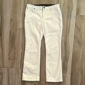 Women’s Wrangler Q-Baby bootcut White Pants Sz 30/32